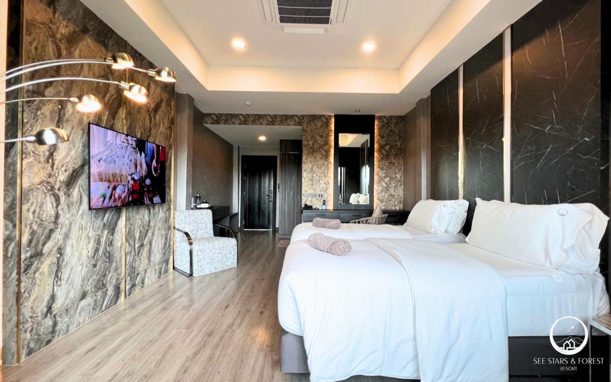 See Stars & Forest Resort Amphoe Sawang Daen Din Extérieur photo